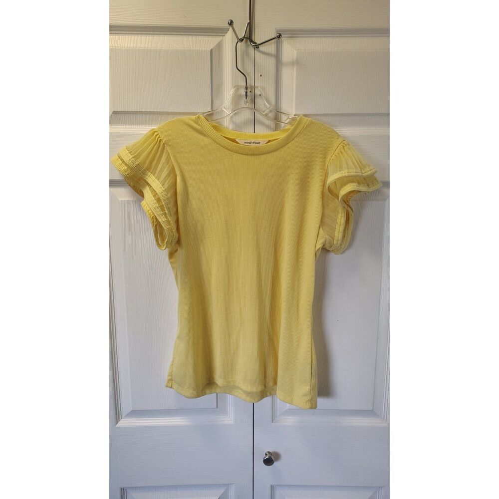 Mesh+Love Women's XL Ribbed Knit Top Pastel Yellow Pleated Flutter Sleeve Tee